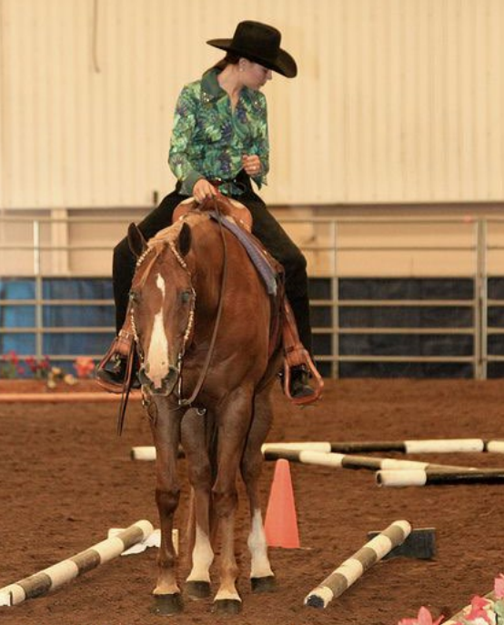 Image showing appropriate dress for horse event