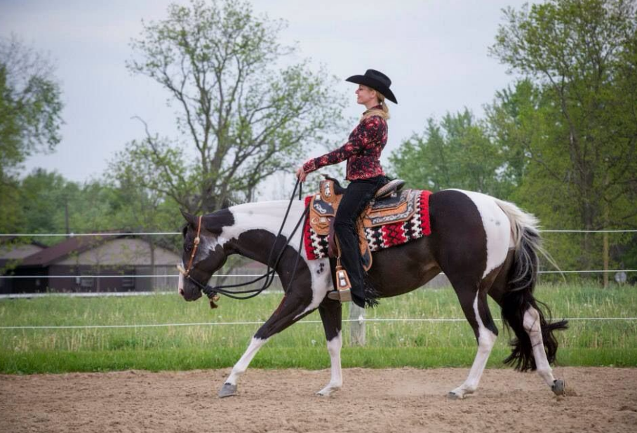 Image showing appropriate dress for horse event