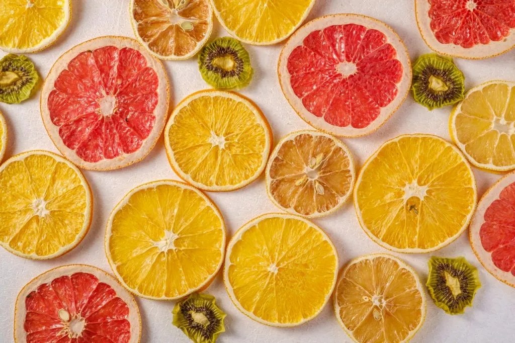 Dried citrus fruit slices